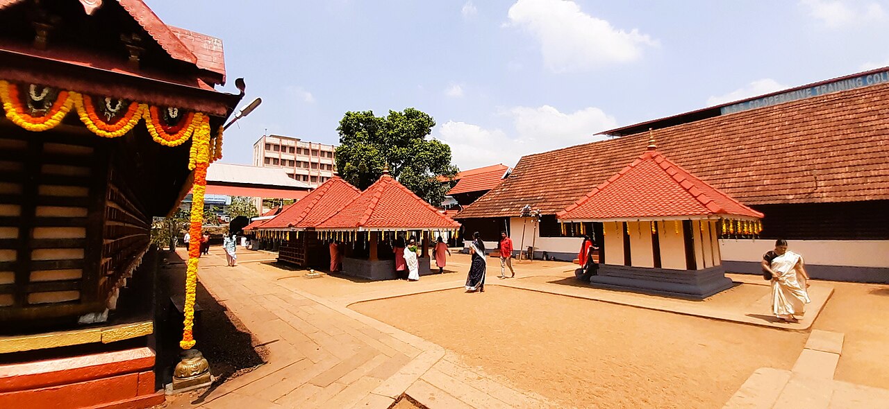 Thirunakkara Temple